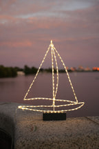 LED-SEGELBOOT-DESIGNLEUCHTE